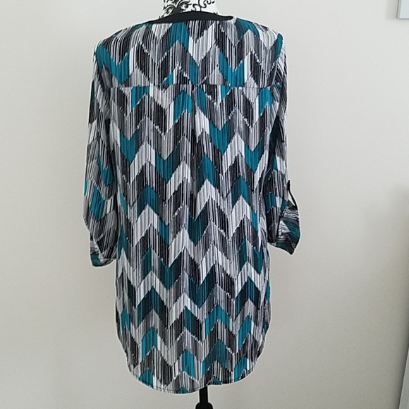 ZAC & RACHEL tunic - Picture 5 of 7